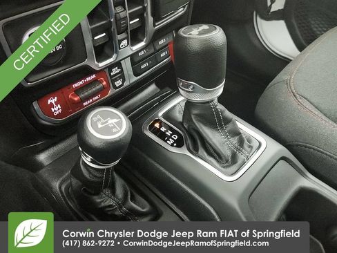 Certified 2026 Jeep Wrangler Unlimited Rubicon AWD/4WD image 27