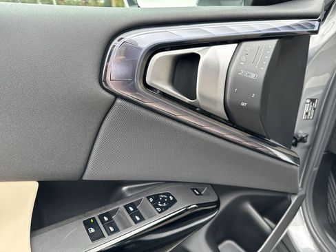 New 2026 BMW X3 xDrive30 w/ Convenience Package image 17