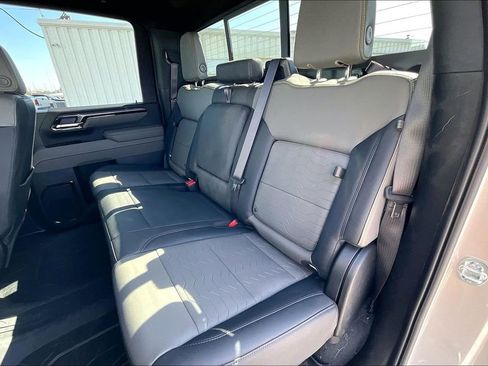 Used 2026 Chevrolet Silverado 2500 ZR2 AWD/4WD image 31