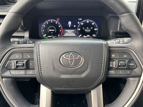 New 2026 Toyota 4Runner 4WD image 22