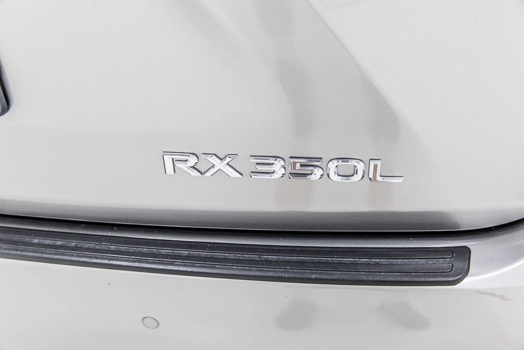 Used 2021 Lexus RX 350L Premium w/ Premium Package AWD/4WD image 7