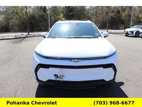 New 2026 Chevrolet Equinox EV LT FWD image 2