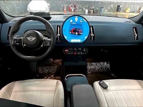 Used 2025 MINI Cooper Countryman SE image 18