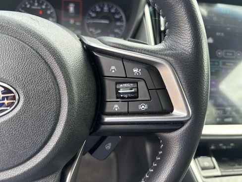 Used 2022 Subaru Outback Limited AWD/4WD image 19