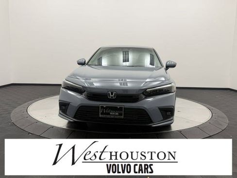 Used 2022 Honda Civic Touring image 1