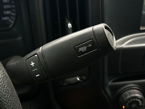 Used 2018 Chevrolet Silverado 1500 Custom RWD image 22