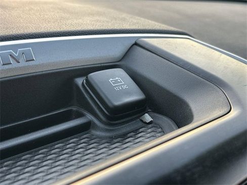 Used 2024 RAM 2500 Big Horn image 39