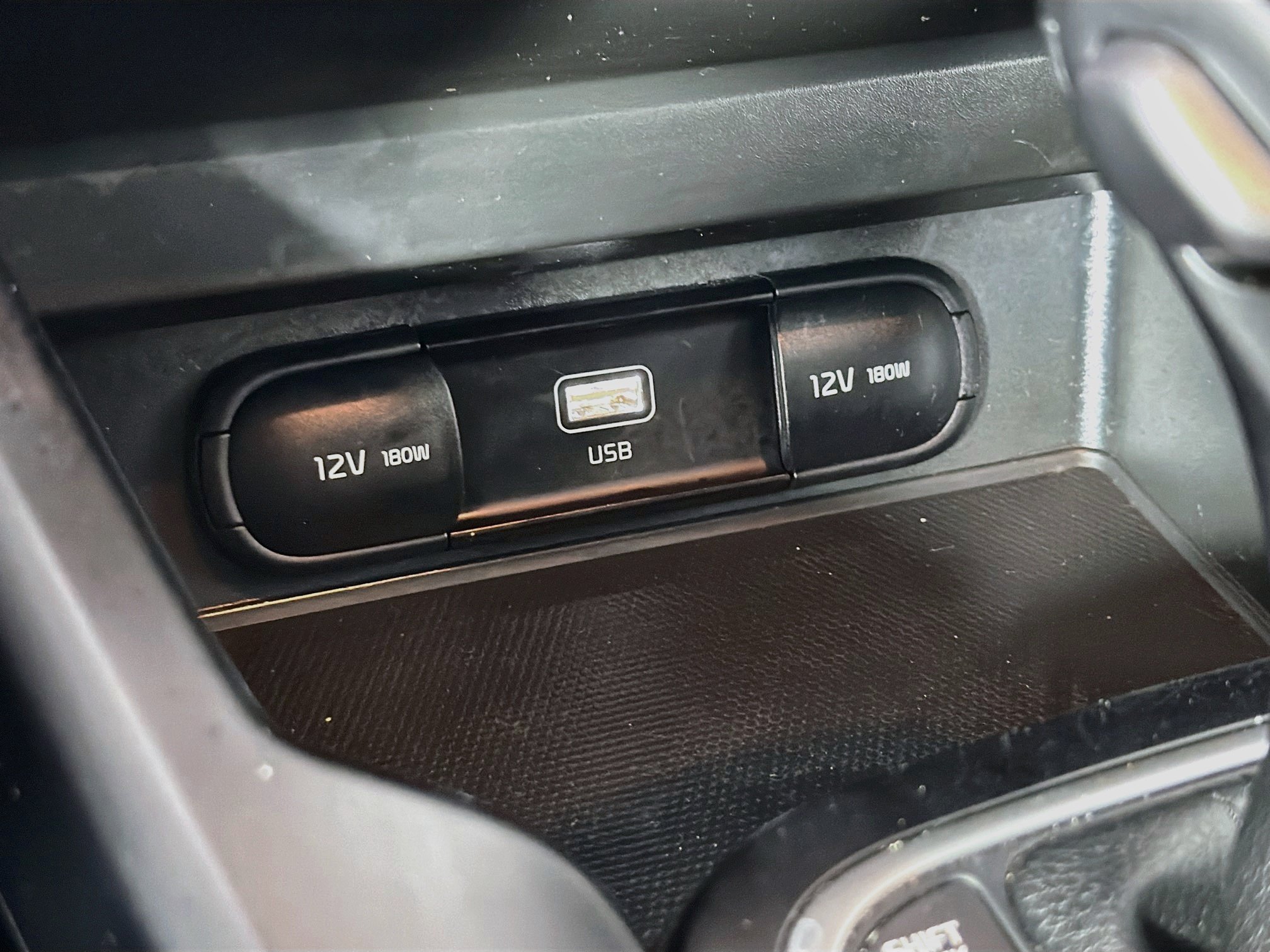 Used 2024 Kia Soul LX w/ Option Group 015 FWD image 25