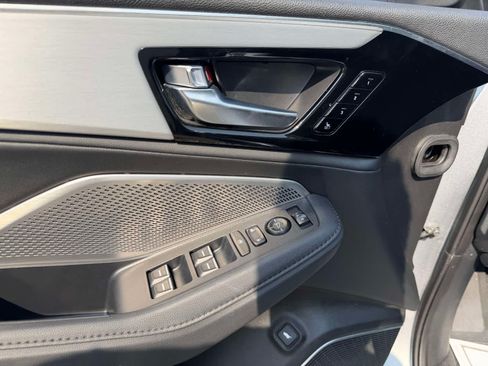 Certified 2024 Acura MDX SH-AWD image 21