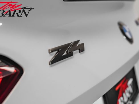 Used 2020 BMW Z4 M40i w/ Driving Assistance Package image 22