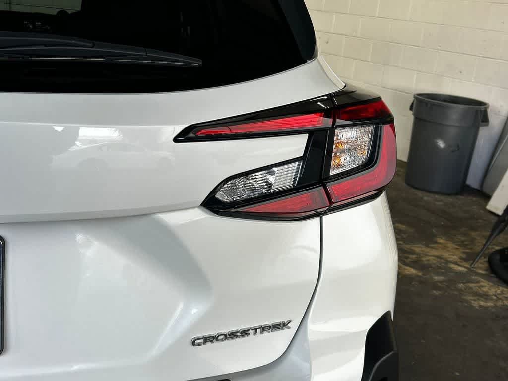 Used 2024 Subaru Crosstrek 2.0i Premium AWD/4WD image 6