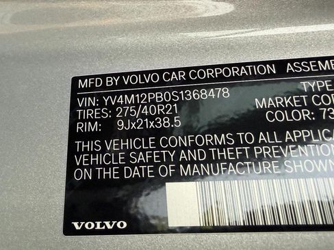 Used 2025 Volvo XC90 B5 Plus image 24