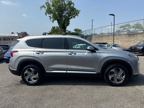 Used 2023 Hyundai Santa Fe SEL w/ Premium Package AWD/4WD image 18