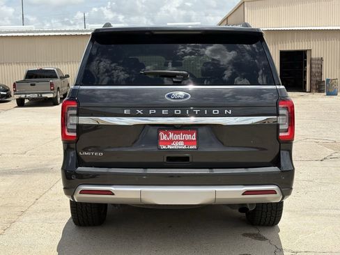 Used 2023 Ford Expedition Limited AWD/4WD image 6