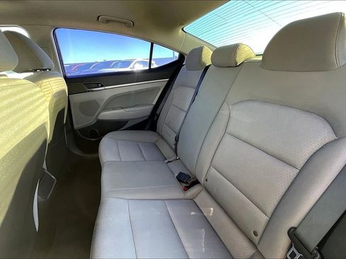 Used 2018 Hyundai Elantra Value Edition w/ Cargo Package image 21