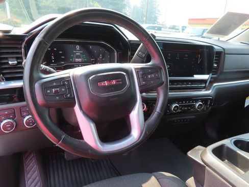 Used 2024 GMC Sierra 2500 SLE w/ SLE Convenience Package AWD/4WD image 17