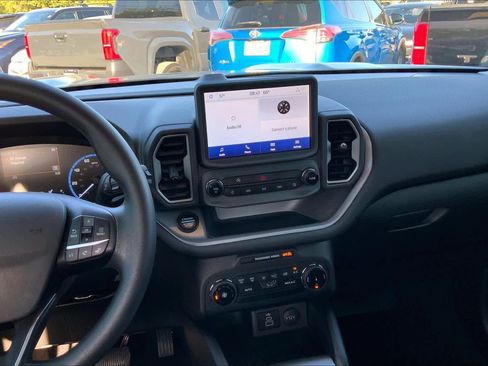 Used 2024 Ford Bronco Sport Big Bend image 6