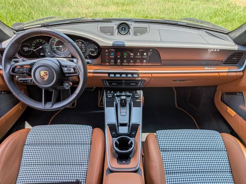 Certified 2024 Porsche 911 Turbo S AWD/4WD image 19