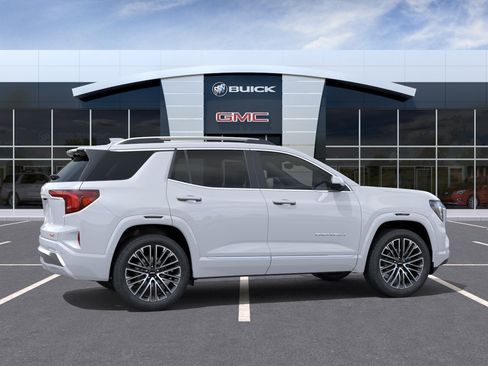 New 2026 GMC Terrain Denali AWD/4WD image 5