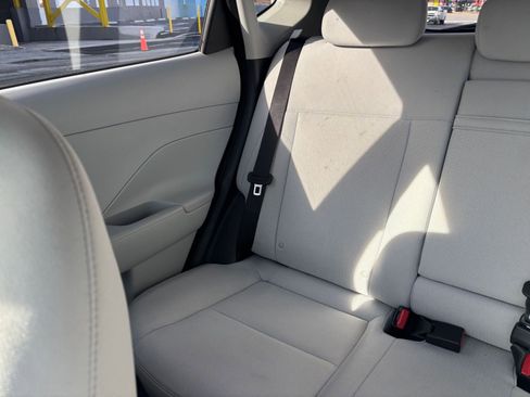 Used 2025 Hyundai Kona SEL image 35