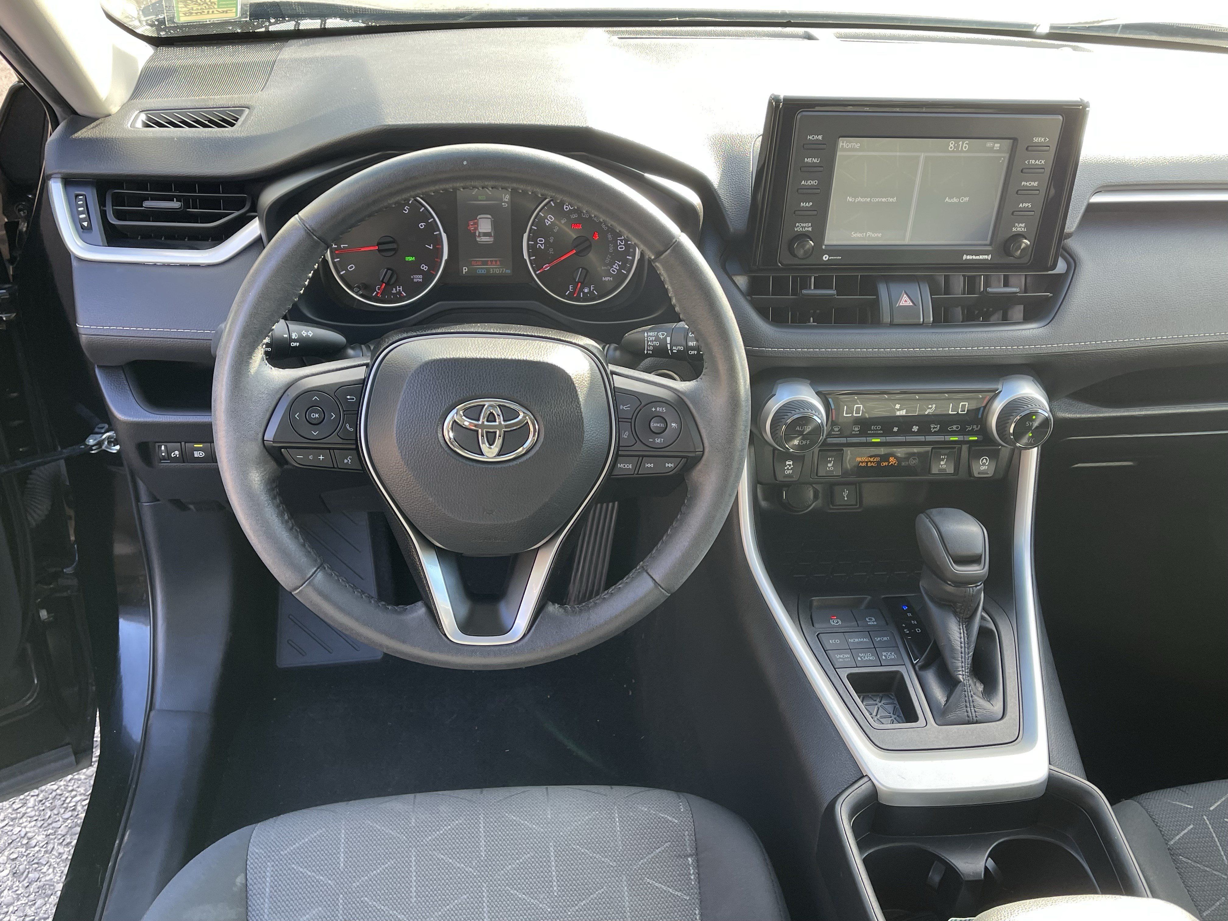 Certified 2021 Toyota RAV4 XLE w/ Convenience Package AWD/4WD image 14