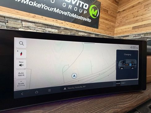 Used 2025 Hyundai Santa Fe Limited image 21