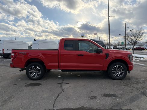 Certified 2023 Ford F150 XL w/ STX Appearance Package image 4