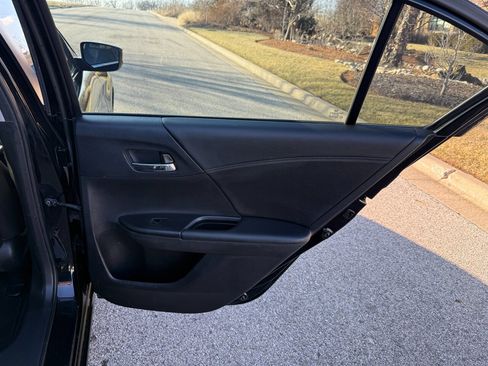 Used 2013 Honda Accord Sport image 26