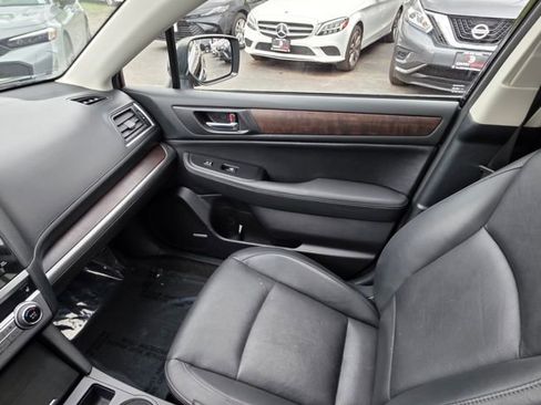 Used 2015 Subaru Outback 2.5i Limited AWD/4WD image 12