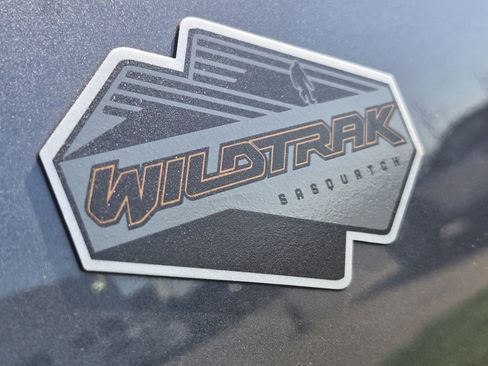Used 2021 Ford Bronco Wildtrak AWD/4WD image 10