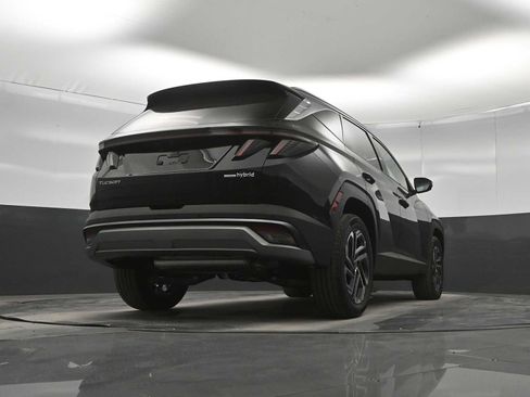 New 2026 Hyundai Tucson Limited AWD/4WD image 35