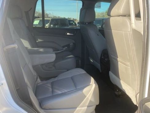 Used 2020 Chevrolet Tahoe LT image 13