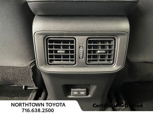 Used 2023 Toyota RAV4 XLE image 21