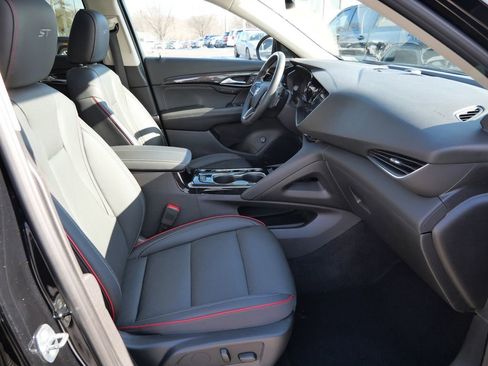 Used 2023 Buick Envision Essence w/ Sport Touring Package image 13