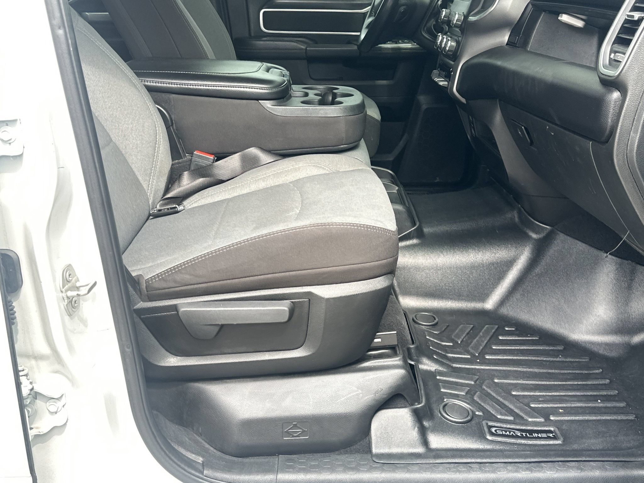 Used 2024 RAM 2500 Big Horn AWD/4WD image 6