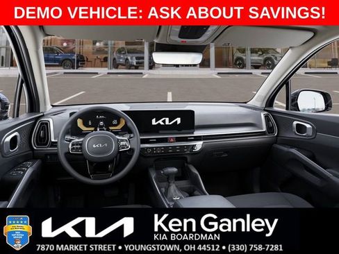 New 2025 Kia Sorento LX image 14