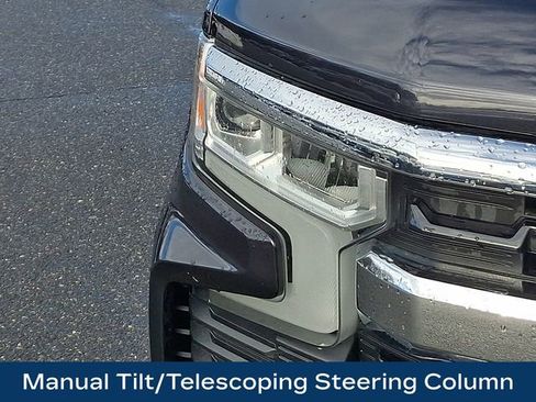 Used 2022 Chevrolet Silverado 1500 LT image 13