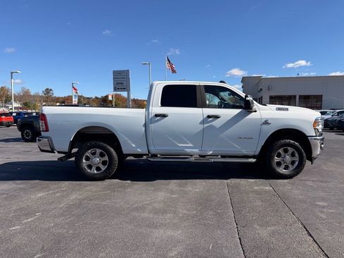 Used 2024 RAM 2500 Big Horn w/ Off Road Package image 3