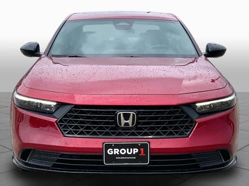 Used 2025 Honda Accord Sport image 4