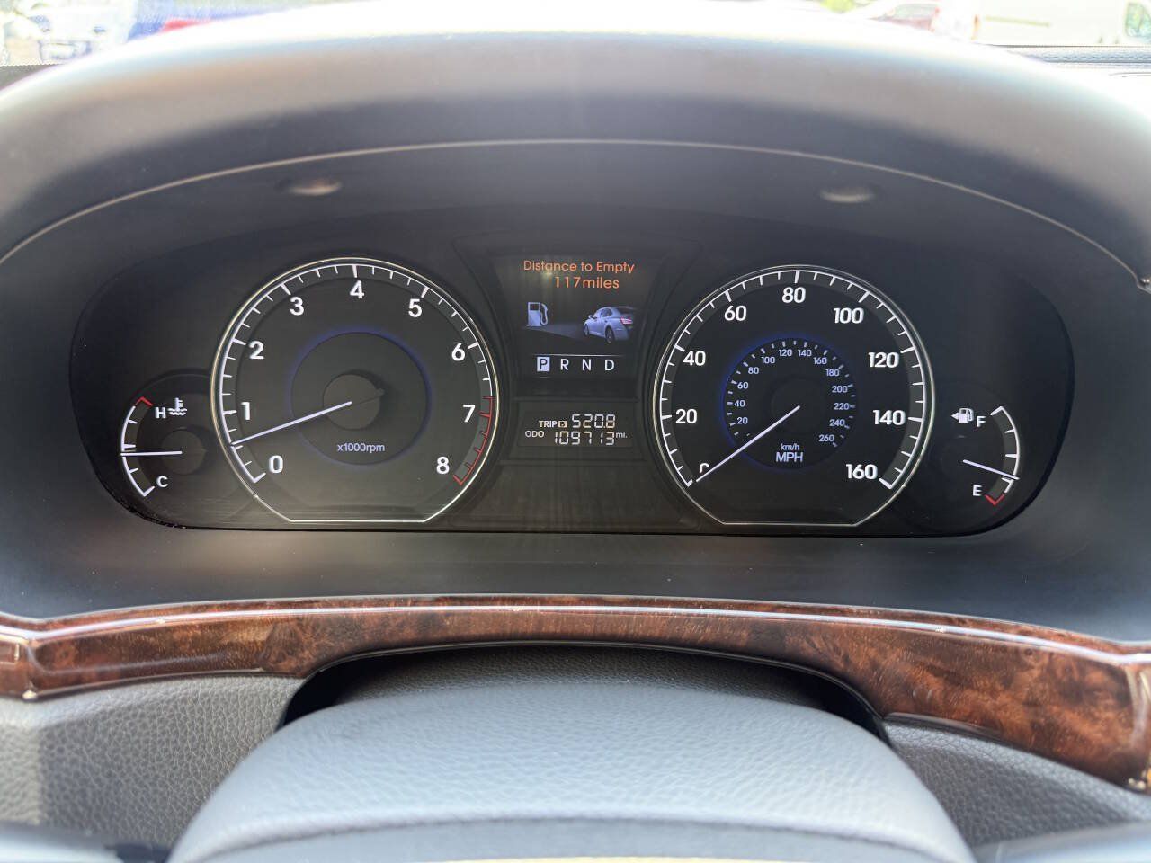 Used 2012 Hyundai Equus Signature RWD image 20