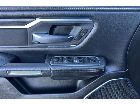 Used 2024 RAM 1500 Laramie image 11