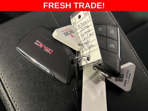 Used 2026 GMC Terrain Elevation AWD/4WD image 23