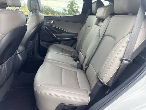 Used 2017 Hyundai Santa Fe Sport FWD image 12