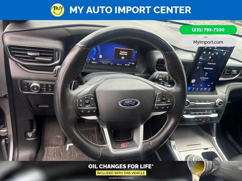 Used 2020 Ford Explorer ST w/ ST Street Pack AWD/4WD image 9