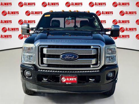 Used 2016 Ford F350 Platinum image 2