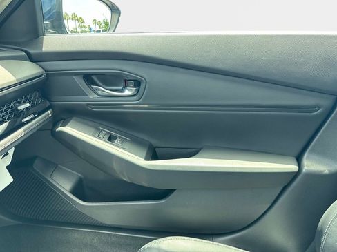 Used 2023 Honda Accord EX-L image 21