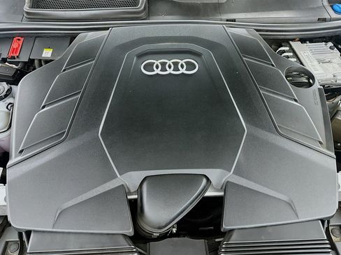 Used 2020 Audi Q8 Premium w/ Black Optic Package image 31