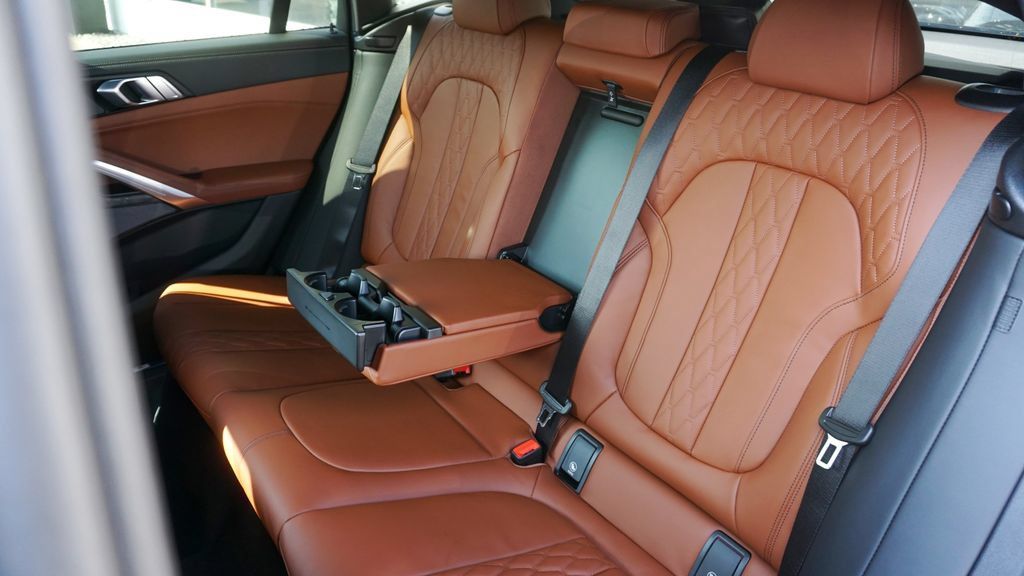 New 2027 BMW X6 xDrive40i AWD/4WD image 12