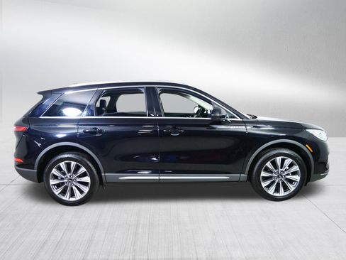 Used 2023 Lincoln Corsair Reserve w/ Equipment Group 201A image 8