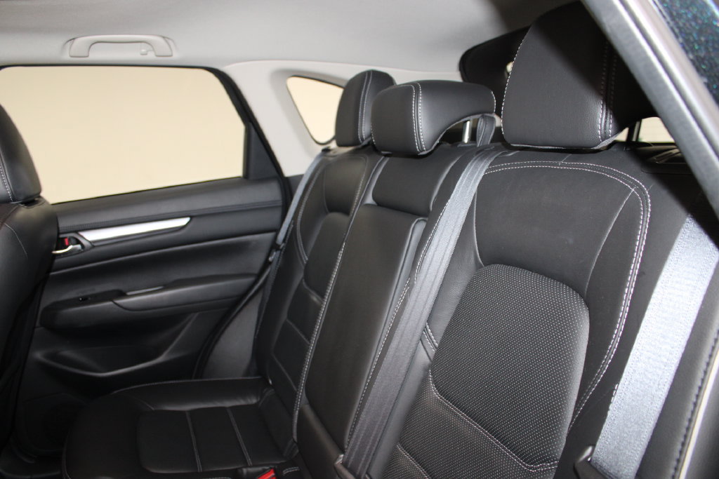Used 2025 MAZDA CX-5 AWD 2.5 S w/ Preferred Package image 17